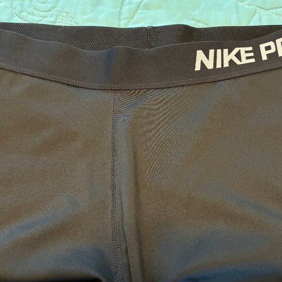 Nike Pro Leggings Women's Black Large - Picture 2 of 6